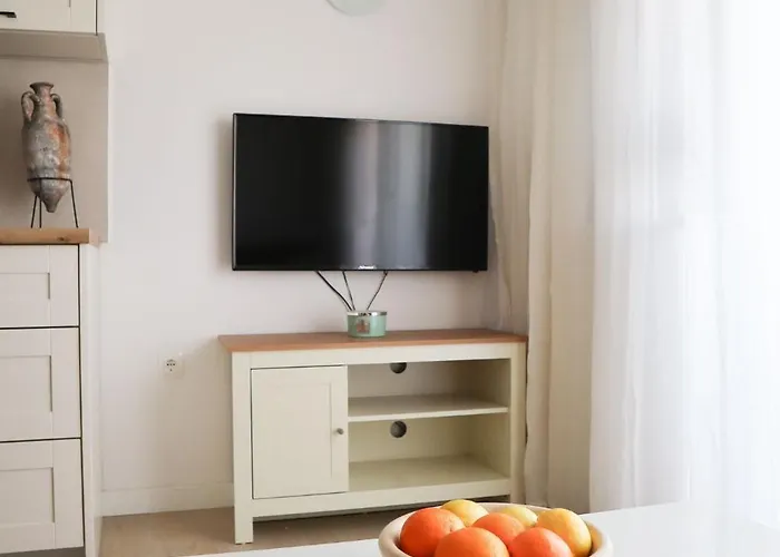 Ivoni Seaview شقة