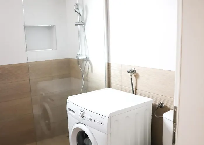 شقة Ivoni Seaview *